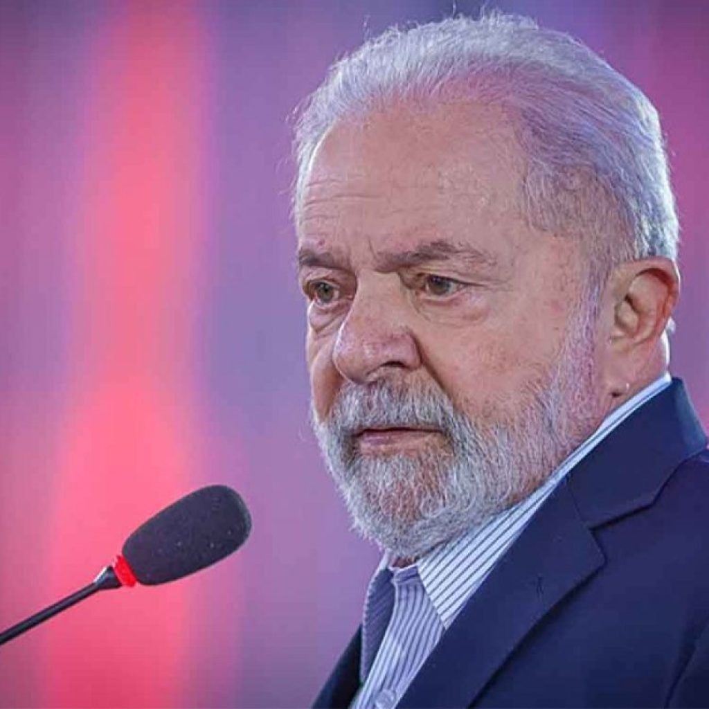 Lula pretende questionar privatização da Eletrobras (ELET3)