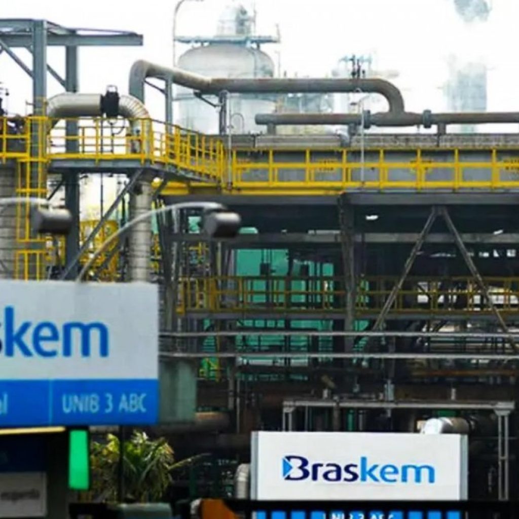 Petrobras (PETR4) quer manter Braskem sem torná-la estatal