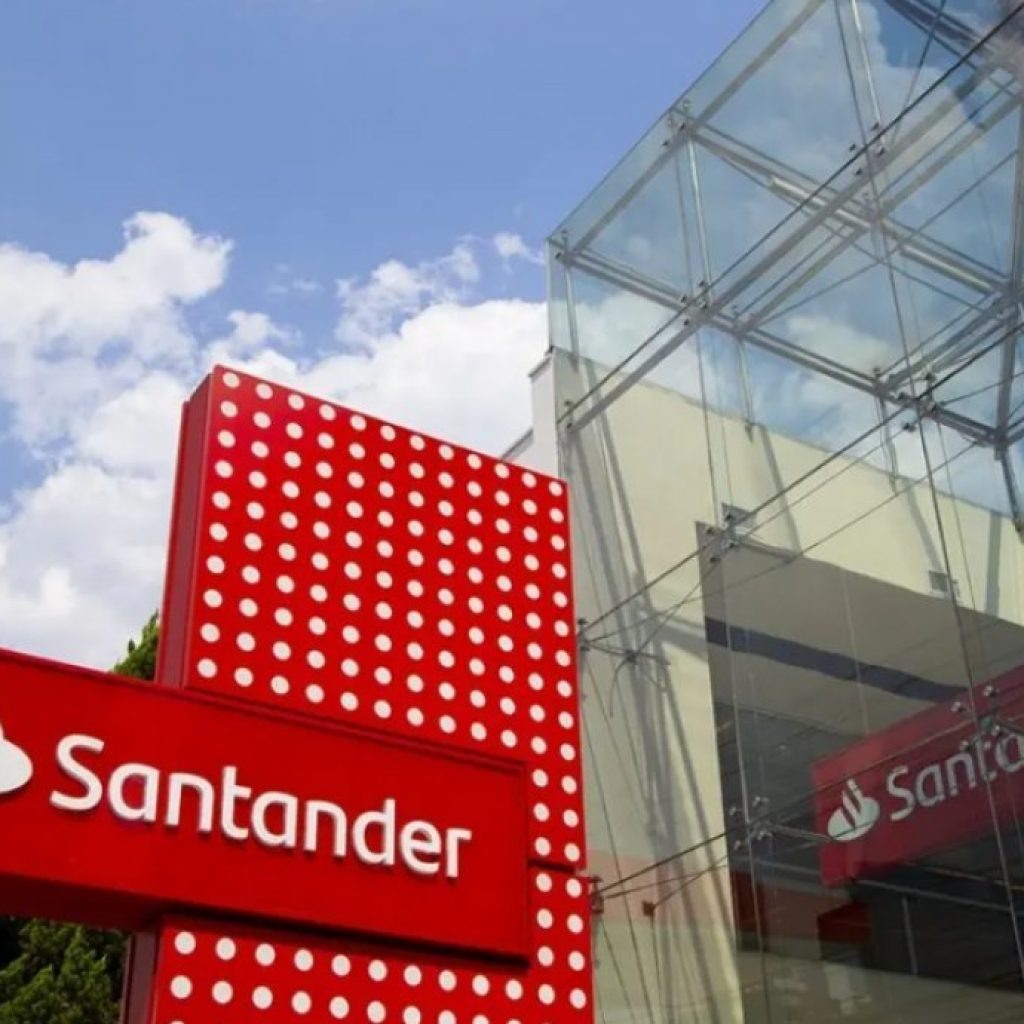 Santander (SANB11) consegue liminar no STF para evitar impostos