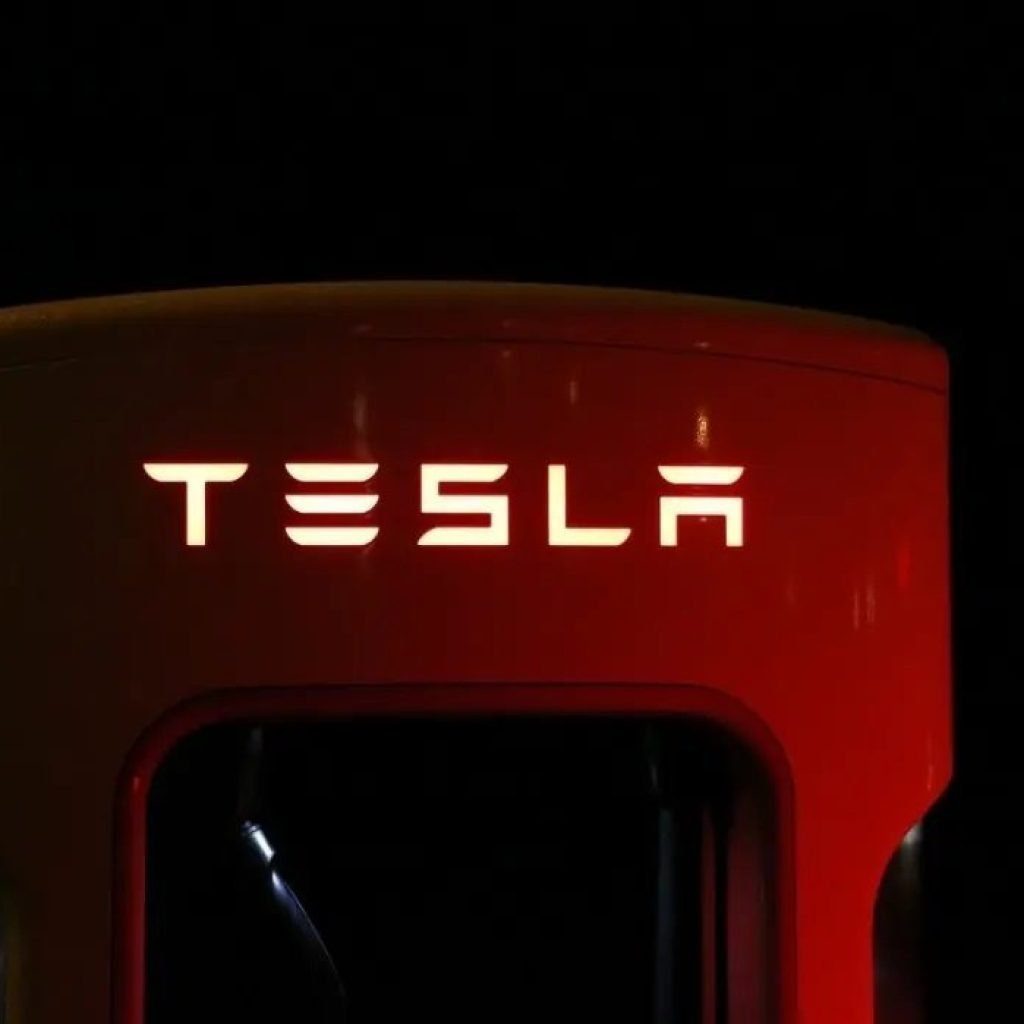 Tesla (TSLA34) bate recorde de entregas de carros elétricos no 2t23