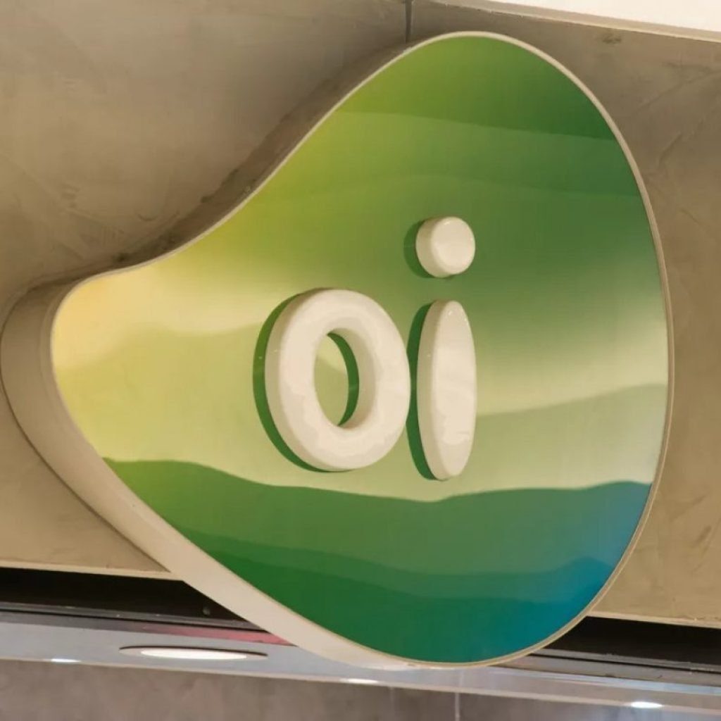 Oi (OIBR3): Anatel negocia concessão de telefonia fixa com TCU
