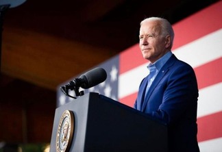 Biden anuncia US$ 7 bi para energia solar em residências de baixa renda
