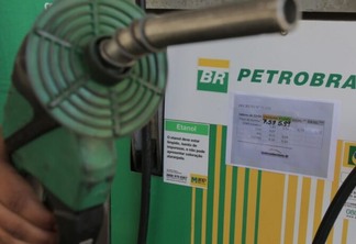 Petrobras (PETR4) anuncia diminuição no preço do diesel e da gasolina