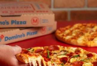 Domino's cria campanha de incentivo com pizza grátis para quem estiver 100% vacinado