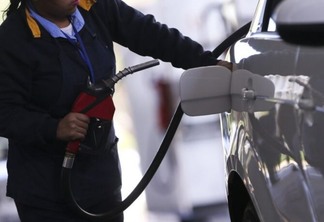 Decisão da Opep+ e sua influência no preço da gasolina