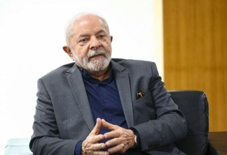 Lula afirma que não existe 'explicação' para Selic a 13
