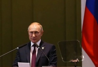 Putin anexa quatro territórios ucranianos à Rússia