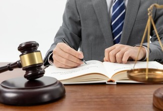 Juros altos dificultam recuperação judicial de empresas