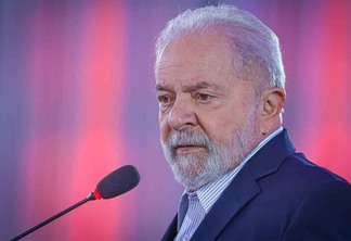 Ipec: Lula segue com 44%; Bolsonaro tem 31%