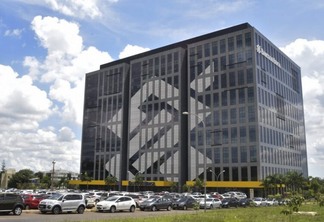 Banco do Brasil (BBAS3) tem alta de 54