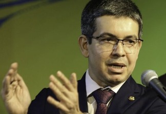 BC: líder do governo quer convocar Campos Neto para explicar juros