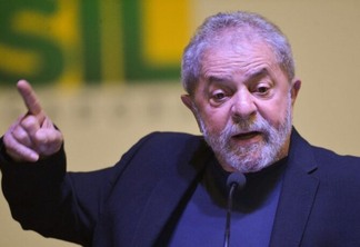 Lula quer ser visto como "aposta de segurança" em entrevista ao FT
