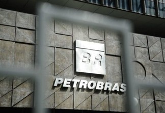Petrobras (PETR4) pede esclarecimento sobre possível privatização