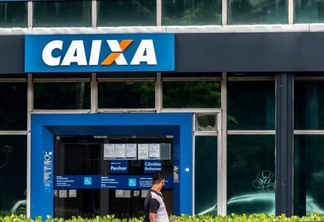 Caixa é multada pelo Banco Central por cobrança indevida de tarifas