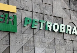Petrobras (PETR4) sofre pressão do governo Bolsonaro para baixar preço do combustível