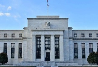 FED mantém taxa de juros nos EUA e interrompe ciclo de aperto
