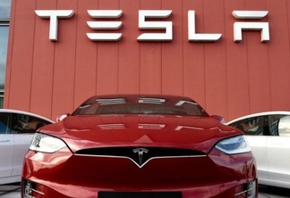 Tesla pretende aprovar desdobramento de ações