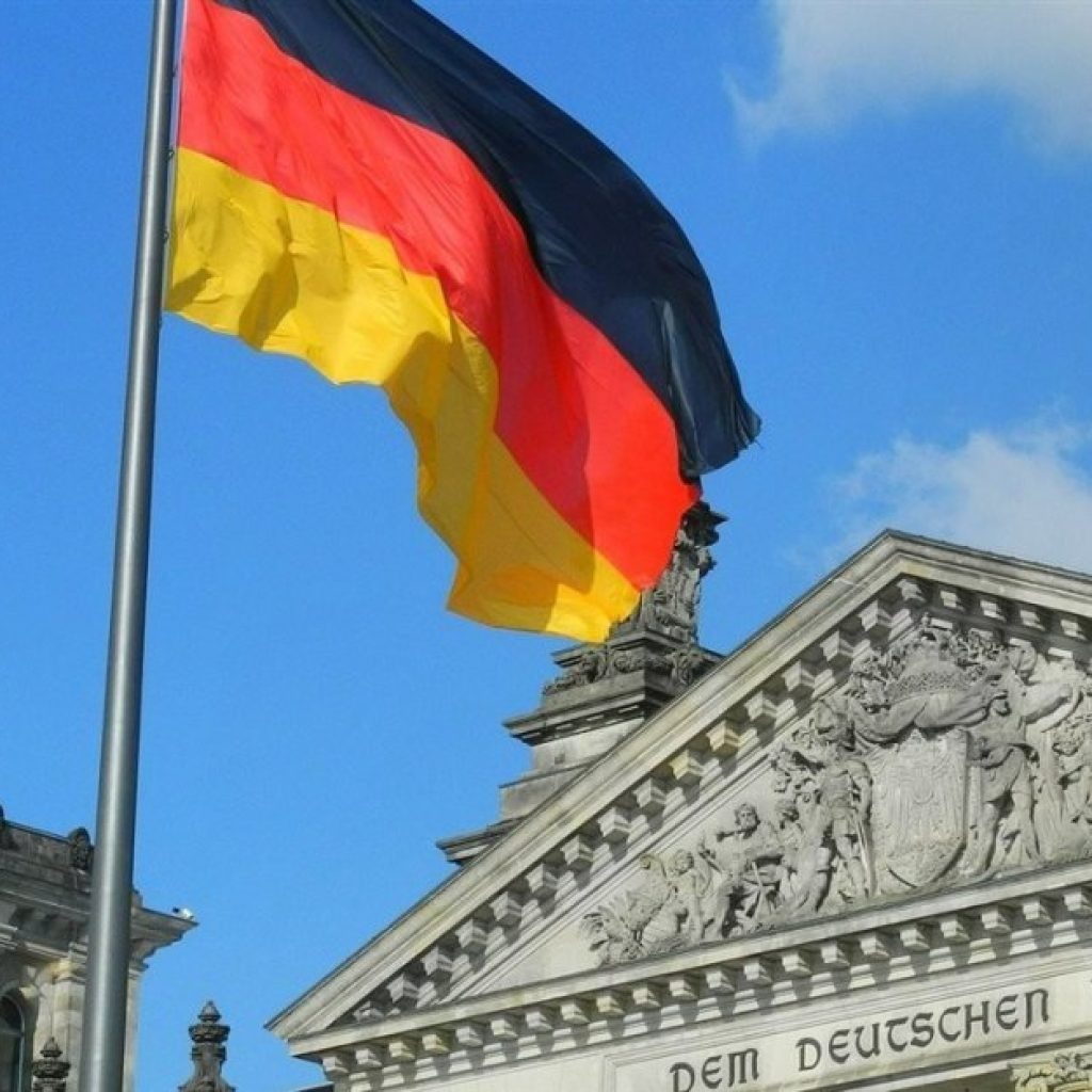 Alemanha pode antecipar fim de sobretaxa em energia