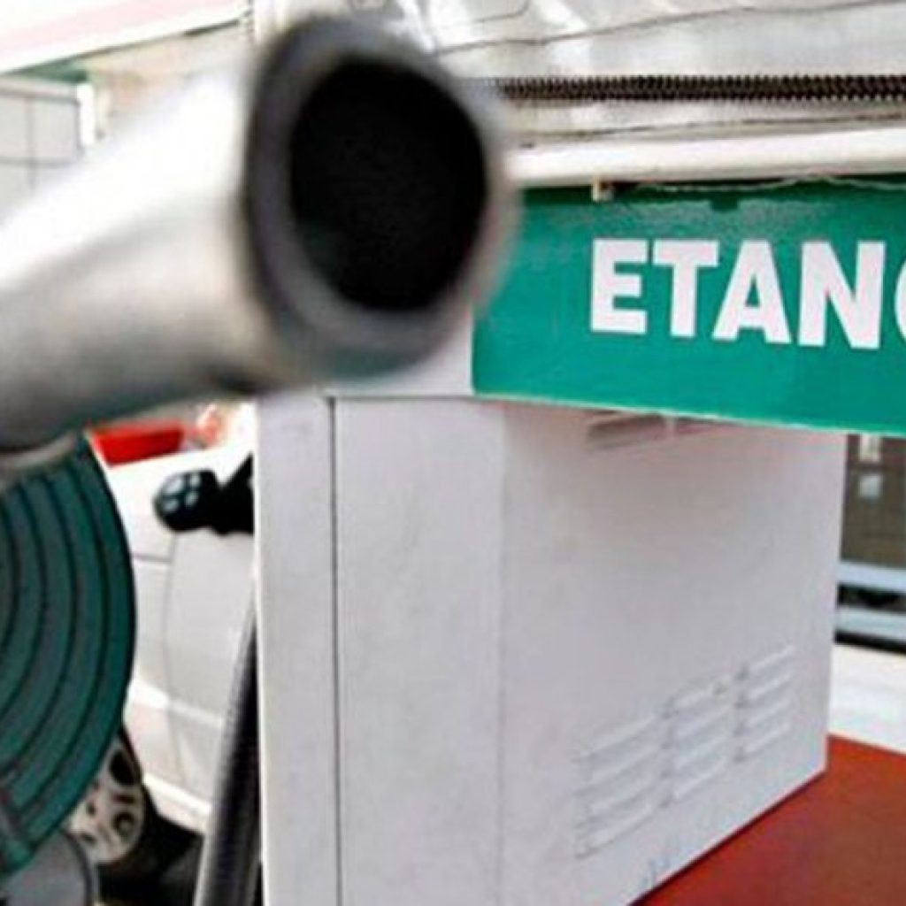 Etanol fecha 3ª semana sem controle na alta de preços