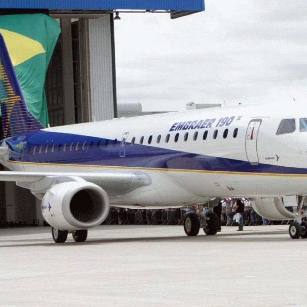 Aviação e Turismo lideram perdas do Ibovespa