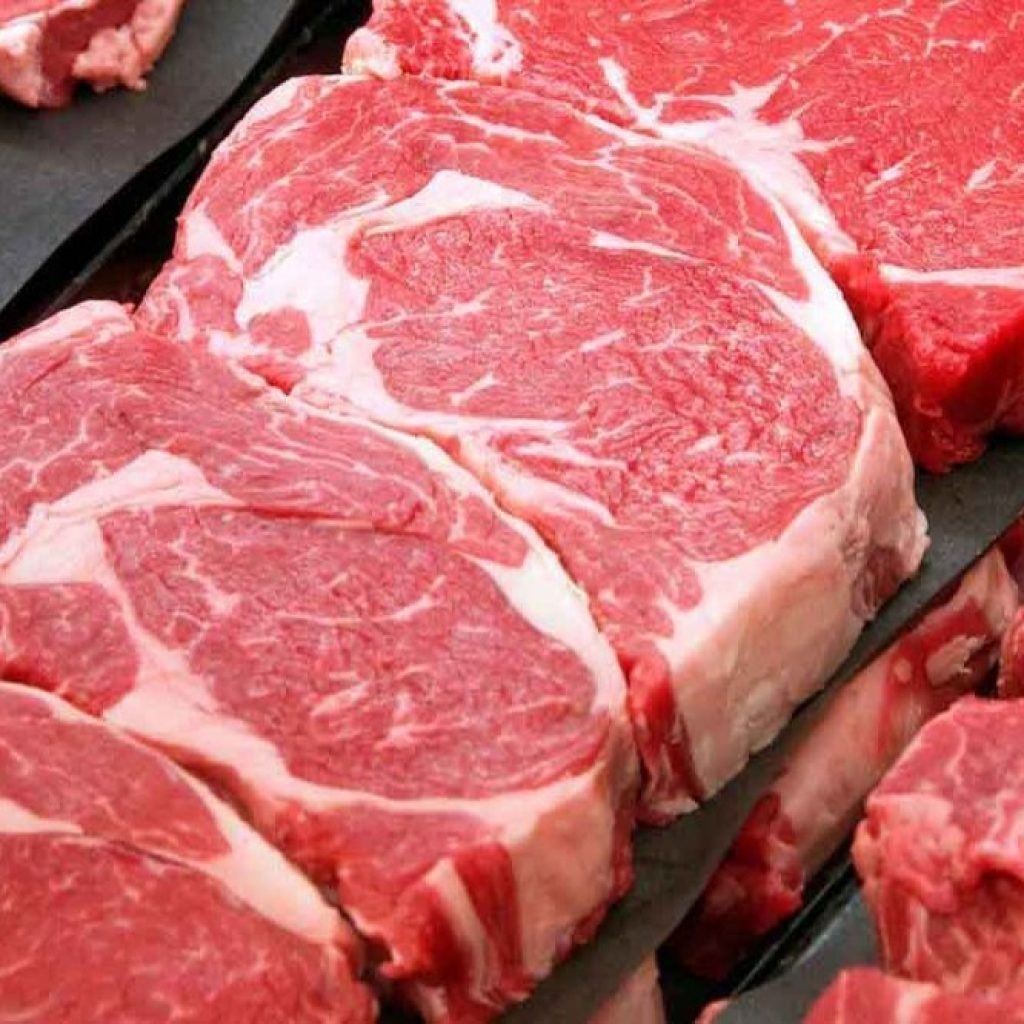 Preço da carne cai pela primeira vez após 16 meses