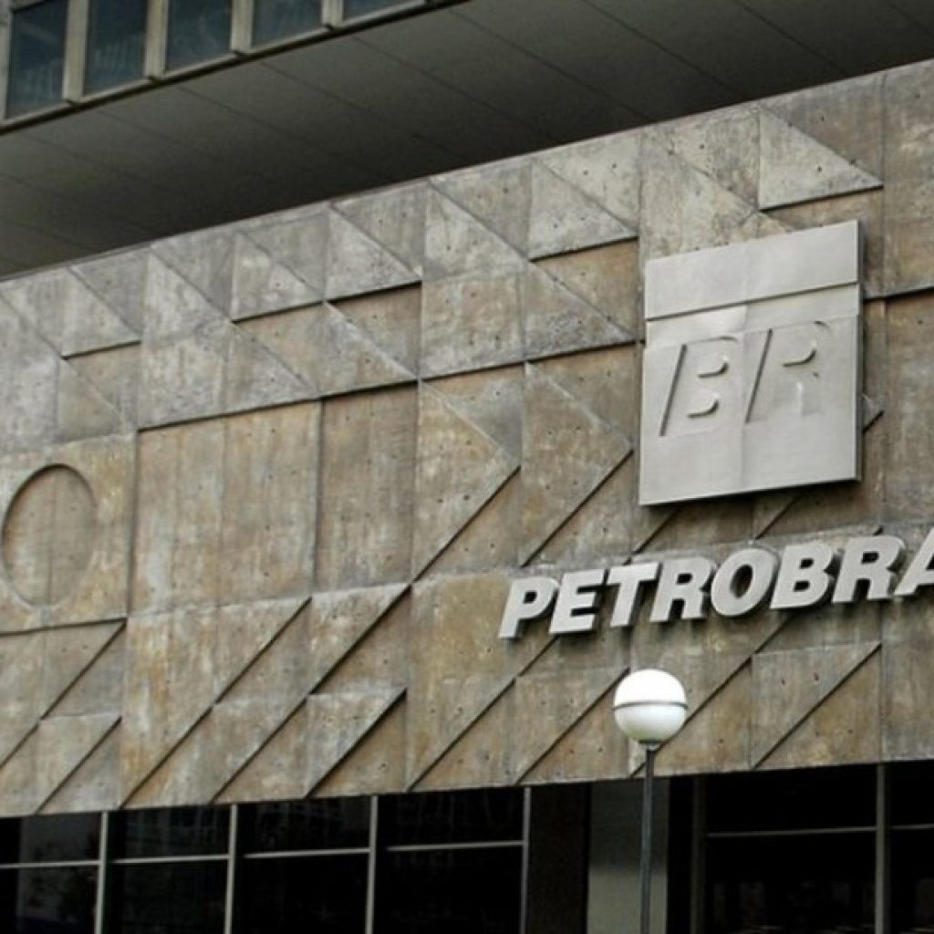 Empresas: Petrobras amplia oferta de combustíveis para térmicas