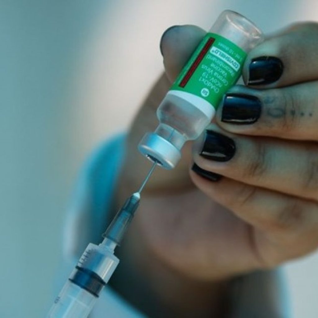 Ministério da Saúde reduz intervalo de doses de vacina da Pfizer de três meses para 21 dias