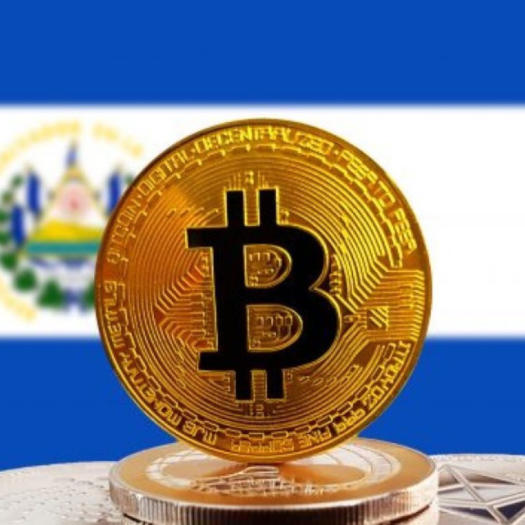 Entenda as vantagens e desvantagens do Bitcoin como moeda oficial de El Salvador
