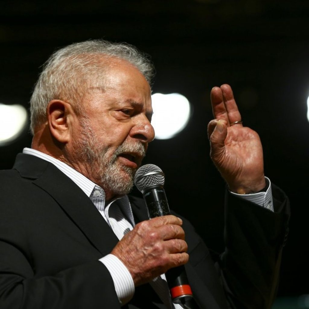 Lula volta a defender imposto sobre lucros e dividendos