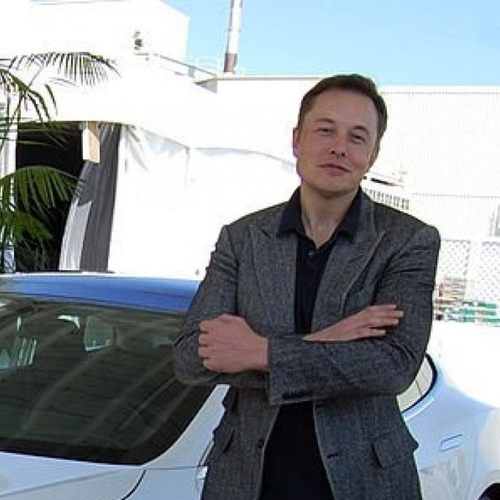 Rede social de Elon Musk? Bilionário sinaliza possibilidade