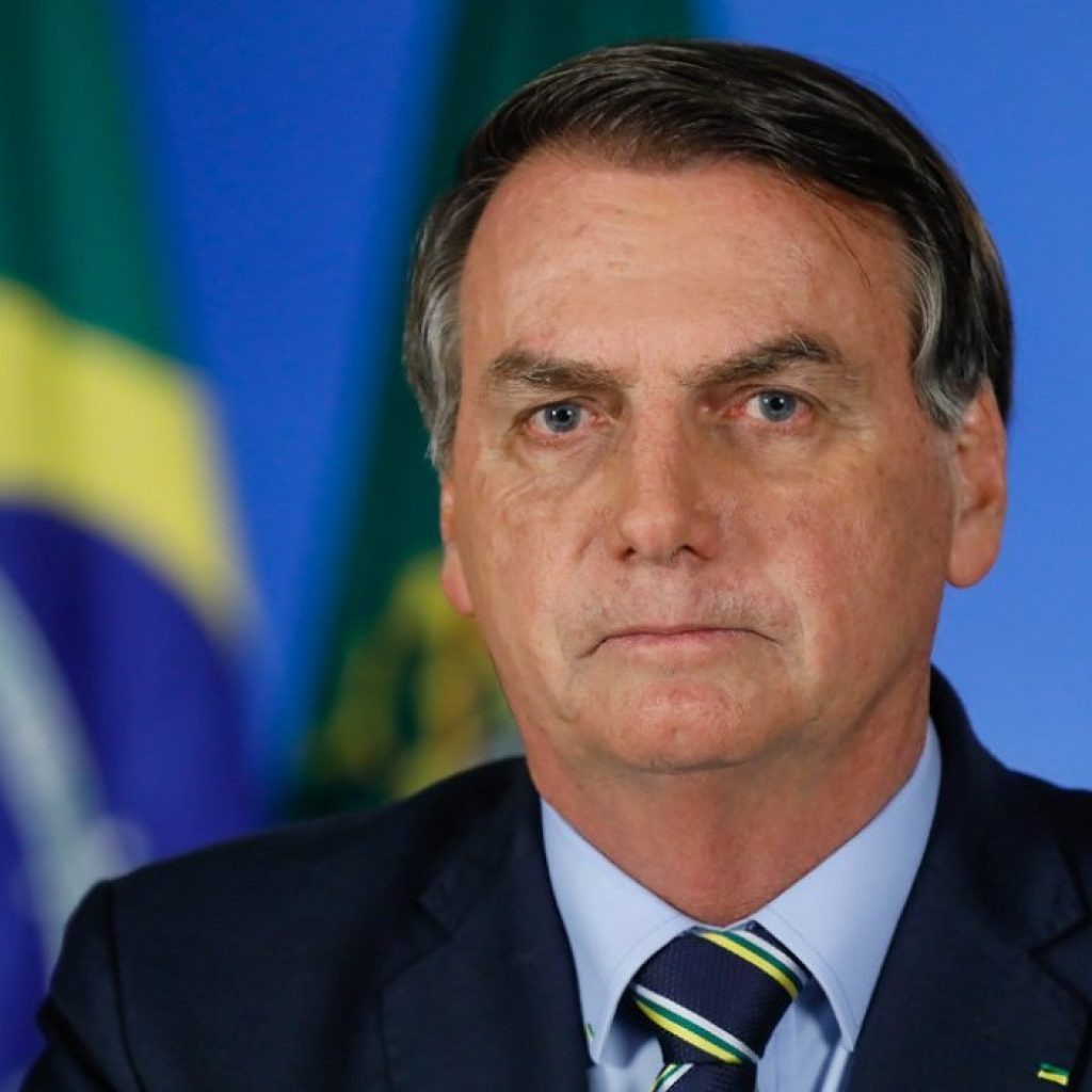 Bolsonaro teria chocado embaixadores em reunião