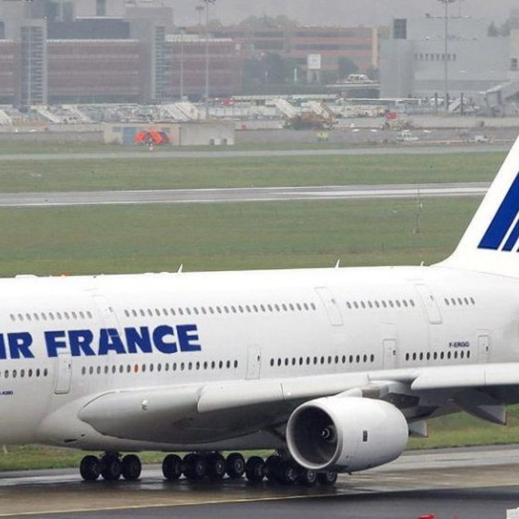 Voos são cancelados devido a greve em aeroportos na França