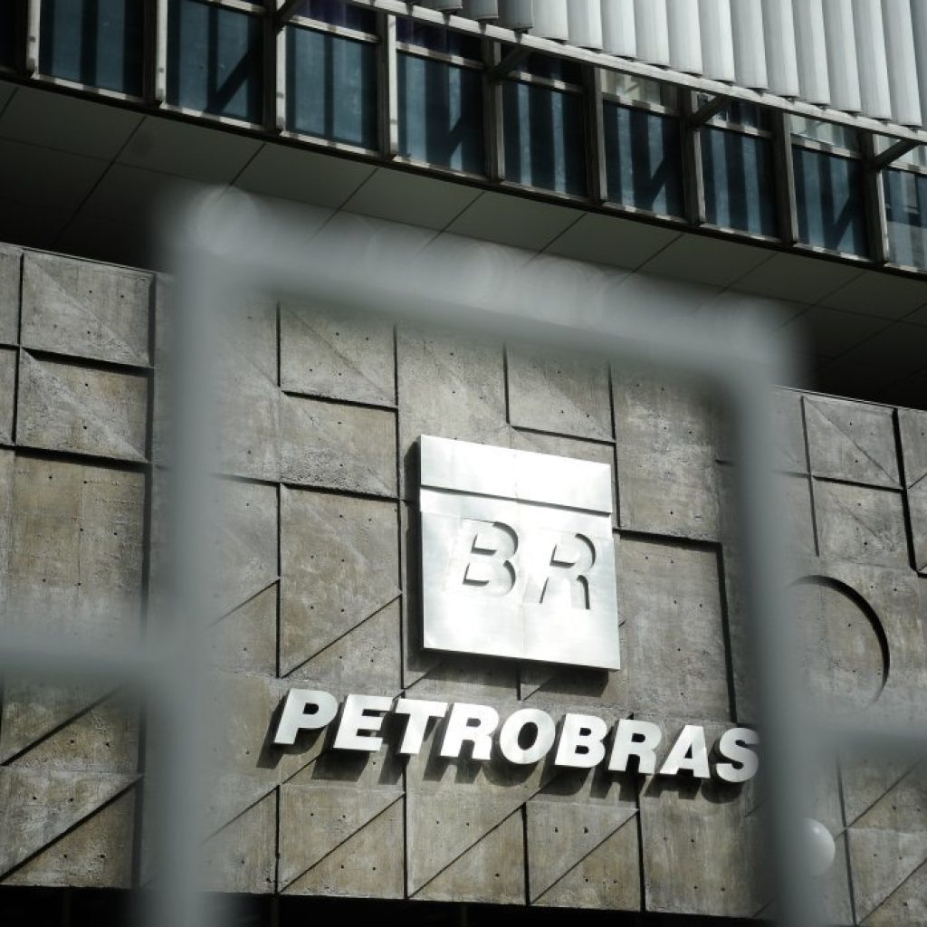 Petrobras (PETR4) pode levar cerca de um mês para trocar presidente