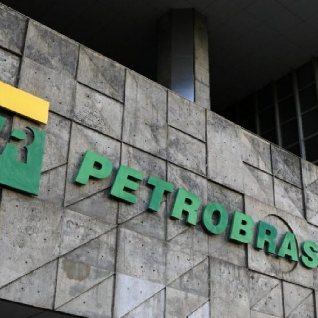Governo federal anuncia troca na presidência da Petrobras (PETR4)
