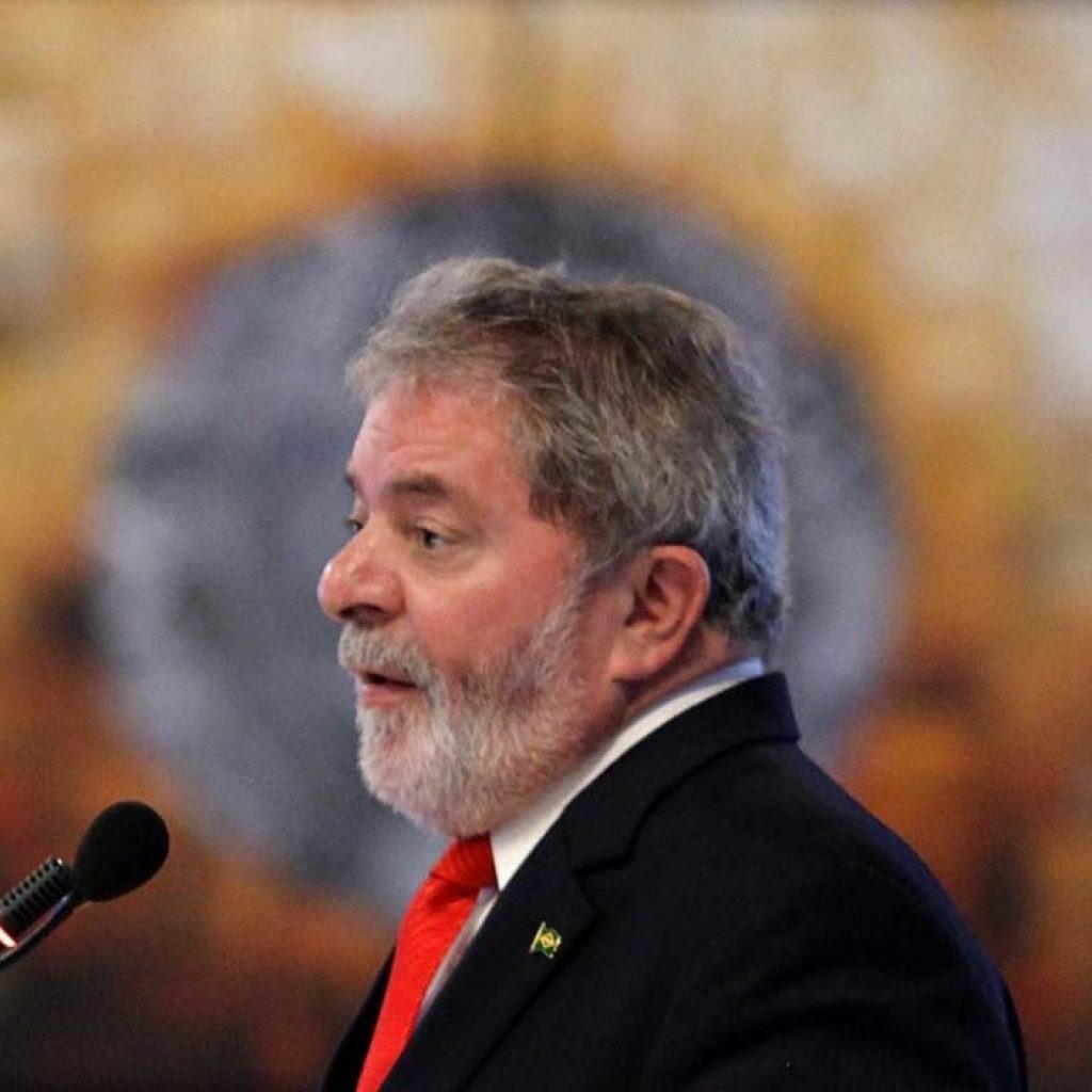 Lula oficializa pré-candidatura neste sábado em São Paulo