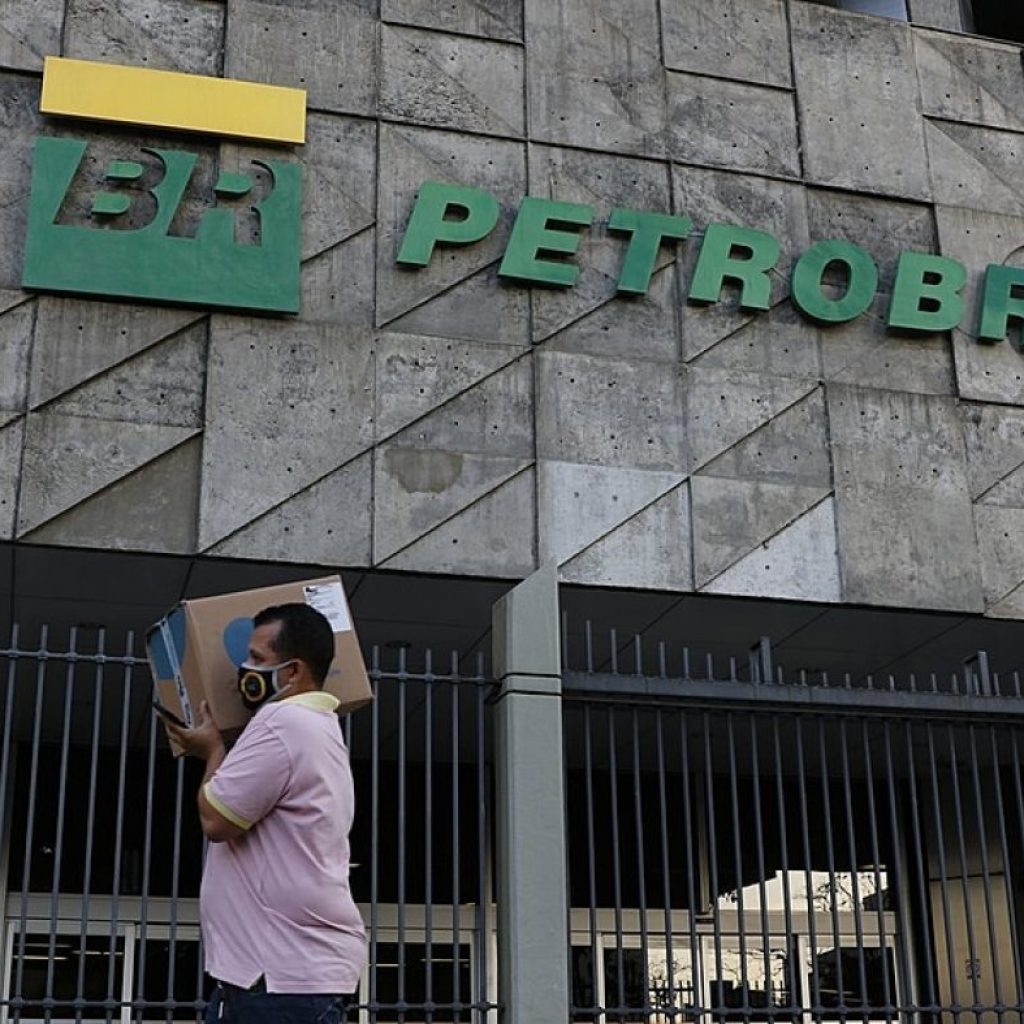 Petrobras (PETR4) registra lucro de R$ 44