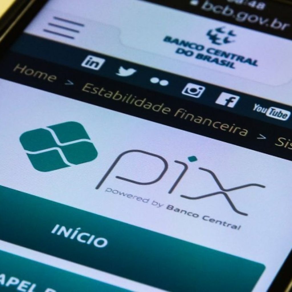 Pix faz Brasil subir para quarta posição em ranking de transações