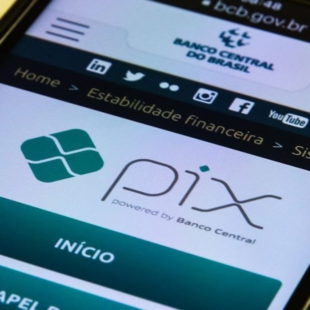 Pix: saiba como bloquear sistema de pagamento em caso de roubo de celular
