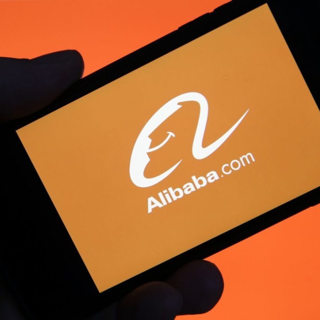 Alibaba aumenta recompra de ações para US$ 25 bi
