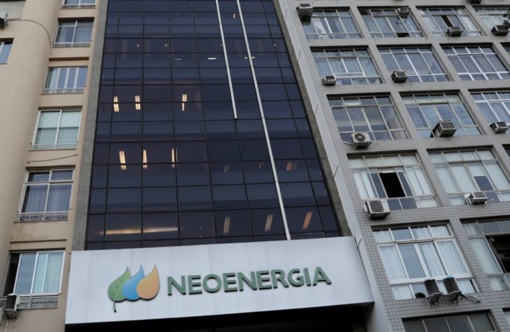 Neoenergia (NEO3) anuncia renúncia do presidente Mário Larrain
