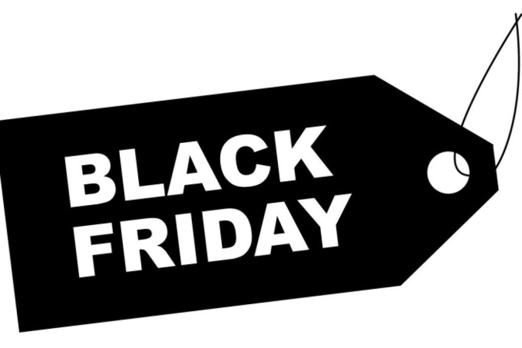 Black Friday começa com lojas vazias e vendas mornas na internet
