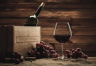 O que faz um vinho ótimo ser ótimo? Análise objetiva sobre uma bebida subjetiva
