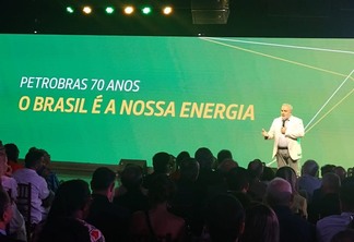Jean Paul Prates em evento de comemoração do aniversário da Petrobras / Bahia Notícias