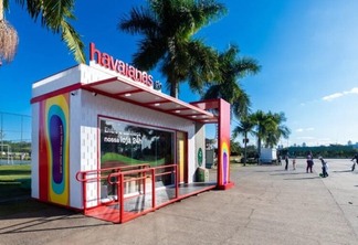 Havaianas inaugura primeira loja 100% digital e sem funcionários