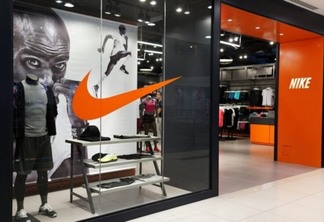 Nike decide fechar todas as lojas na Rússia 