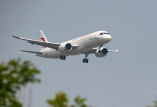 Jato chinês quer concorrer com Boeing e Airbus faz voo inaugural