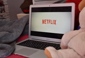 Netflix é notificada pelo Procon-SP sobre cobrança por ponto extra
