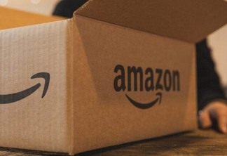 Amazon (AMZO34) otimiza rede de entrega para rapidez e economia