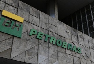 Petrobras (PETR4) eleva preços da gasolina em 16% e do diesel em 26%