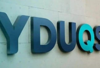 Yduqs (YDUQ3) anuncia R$ 80 mi em dividendos; veja valor por ação